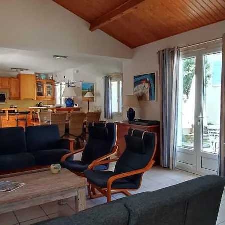 Charmante Maison En Pierre Proche à Saint-georges-d'oléron - Fr-1-778-60 Chaucre